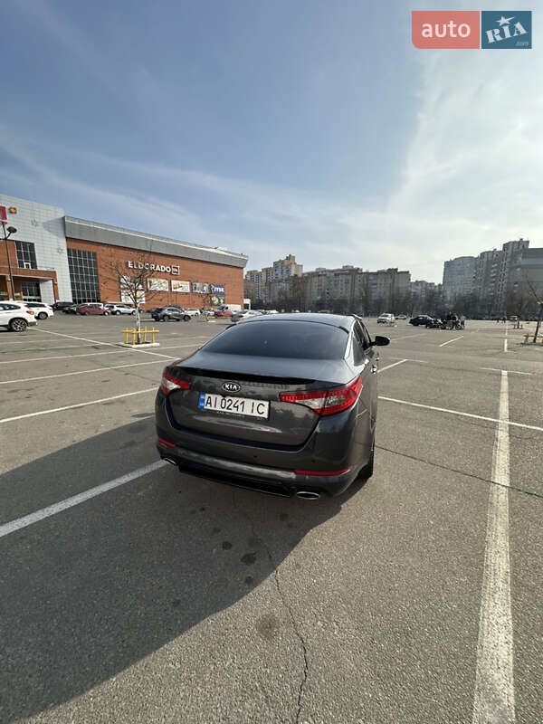 Седан Kia Optima 2011 в Броварах