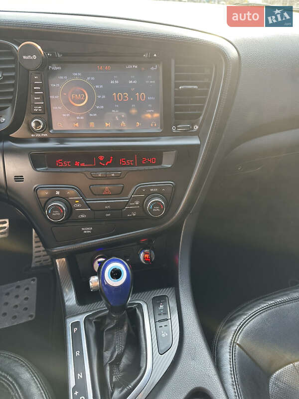 Седан Kia Optima 2011 в Броварах