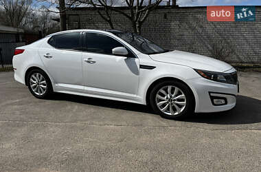 Седан Kia Optima 2014 в Чернигове