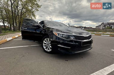 Седан Kia Optima 2016 в Киеве