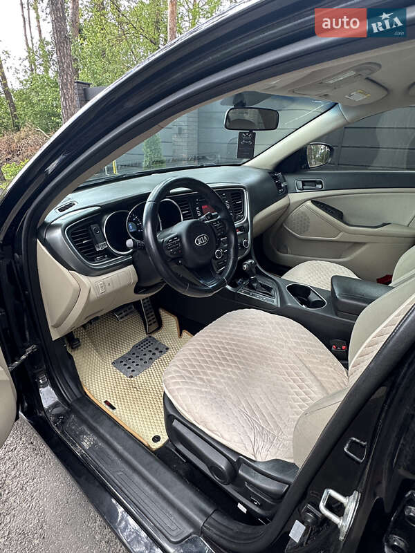 Седан Kia Optima 2013 в Софіївській Борщагівці