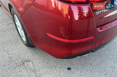 Седан Kia Optima 2013 в 