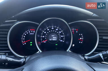 Седан Kia Optima 2014 в 