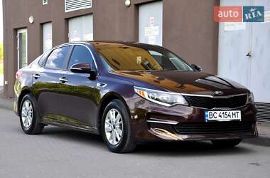 Седан Kia Optima 2015 в Львове