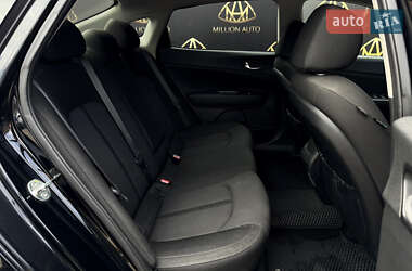 Седан Kia Optima 2018 в 