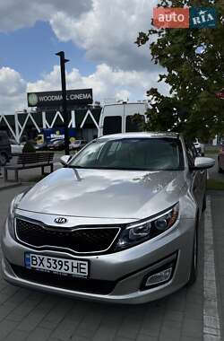 Седан Kia Optima 2015 в Хмельницком