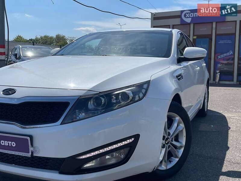 Седан Kia Optima 2013 в Одесі