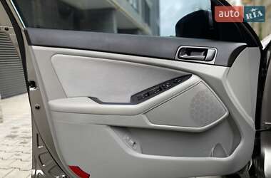 Седан Kia Optima 2014 в 