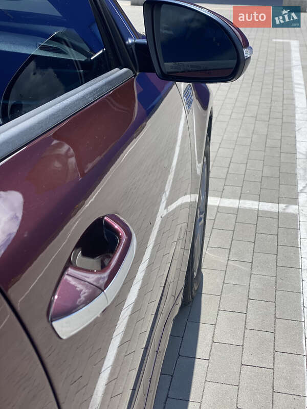 Седан Kia Optima 2019 в Виннице