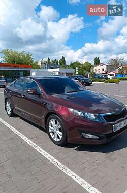 Седан Kia Optima 2012 в Одесі