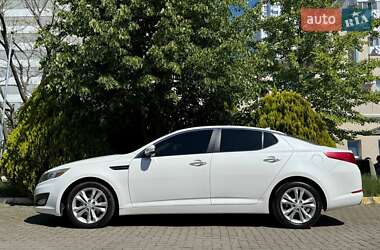 Седан Kia Optima 2012 в 