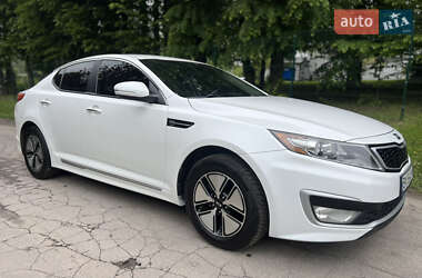 Седан Kia Optima 2011 в 
