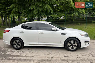 Седан Kia Optima 2011 в 