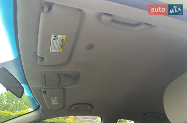 Седан Kia Optima 2011 в 