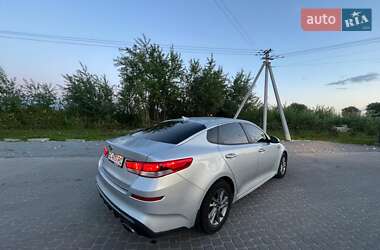 Седан Kia Optima 2020 в 