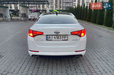 Седан Kia Optima 2012 в 