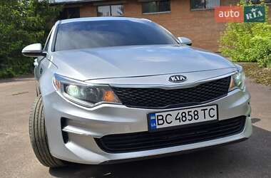 Седан Kia Optima 2017 в 