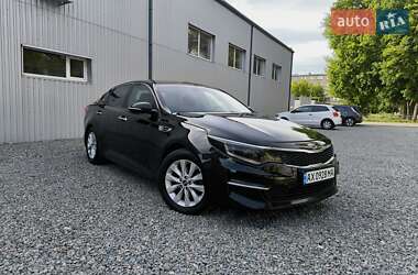 Седан Kia Optima 2016 в Дніпрі