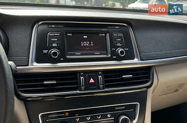 Седан Kia Optima 2016 в 