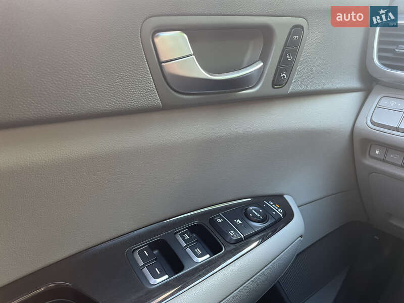 Седан Kia Optima 2016 в Одесі