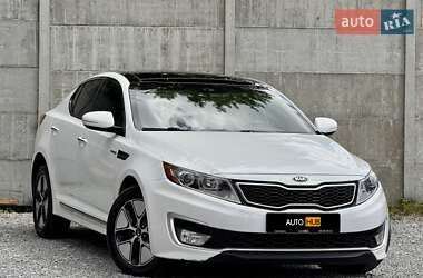 Седан Kia Optima 2013 в Харькове