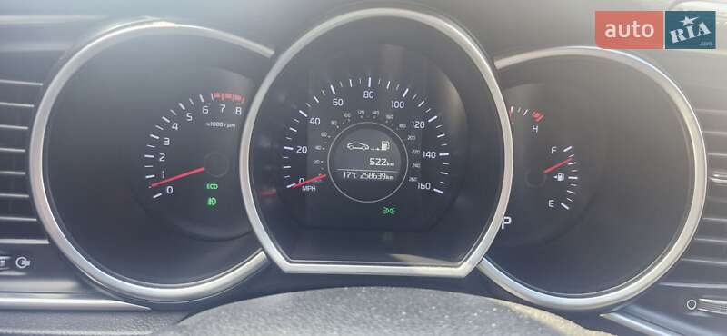 Седан Kia Optima 2015 в Балаклії