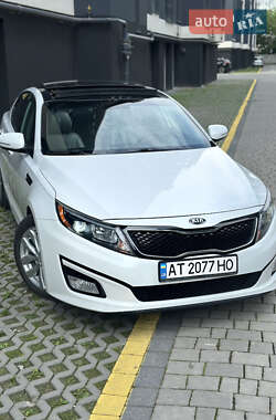 Седан Kia Optima 2013 в 