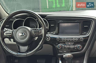 Седан Kia Optima 2013 в 