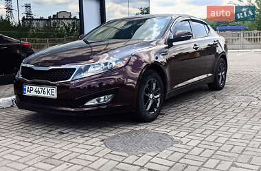 Седан Kia Optima 2011 в Запоріжжі