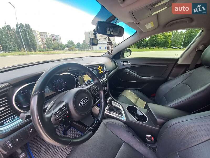 Седан Kia Optima 2015 в Черкассах