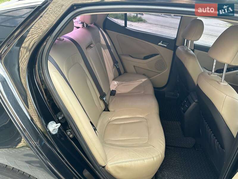 Седан Kia Optima 2012 в Вінниці