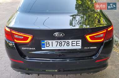 Седан Kia Optima 2014 в 