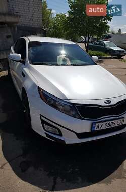 Седан Kia Optima 2015 в Харькове
