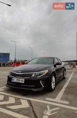 Седан Kia Optima 2017 в 
