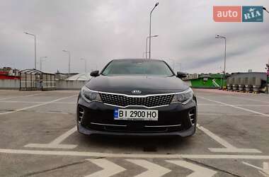 Седан Kia Optima 2017 в 