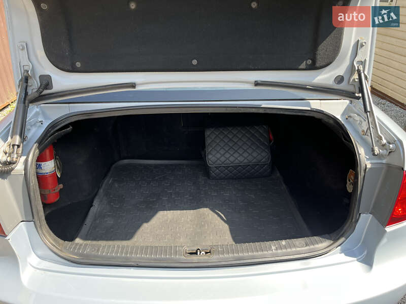 Седан Kia Optima 2007 в Межовій
