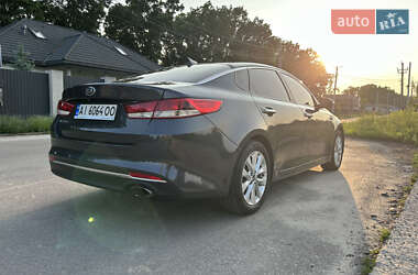 Седан Kia Optima 2016 в 