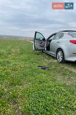 Седан Kia Optima 2013 в 