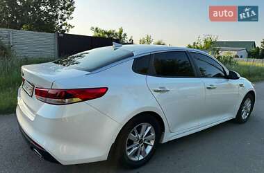Седан Kia Optima 2016 в Дніпрі