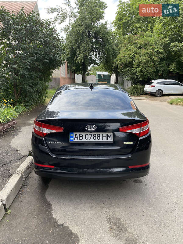 Седан Kia Optima 2011 в Виннице