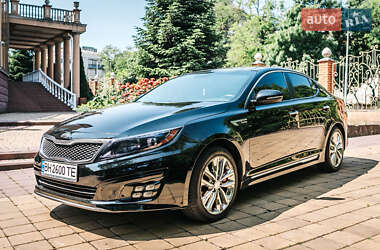 Седан Kia Optima 2014 в Черноморске