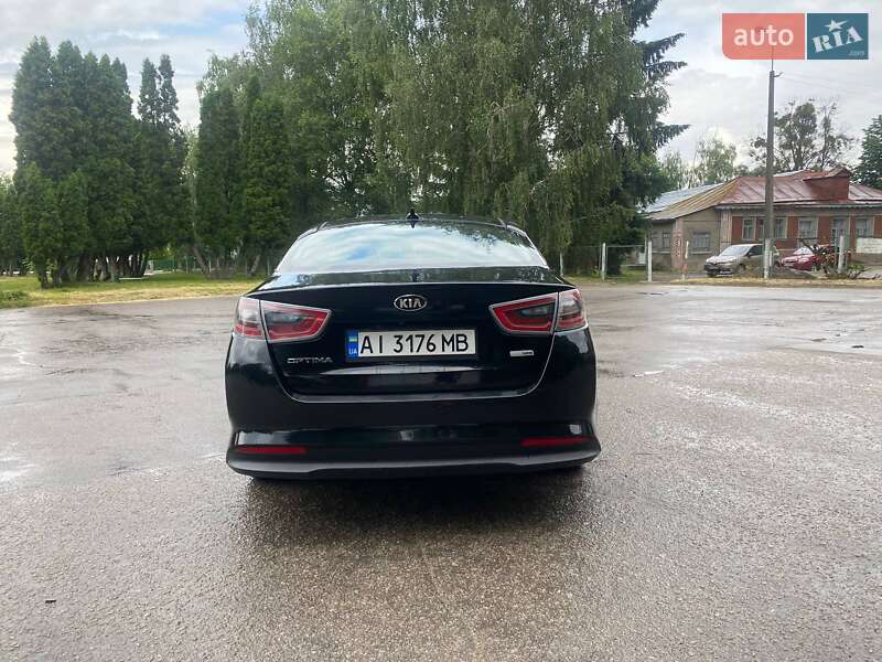 Седан Kia Optima 2014 в Киеве