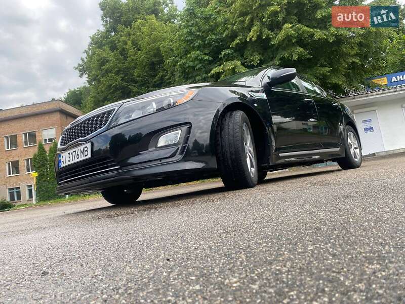 Седан Kia Optima 2014 в Киеве