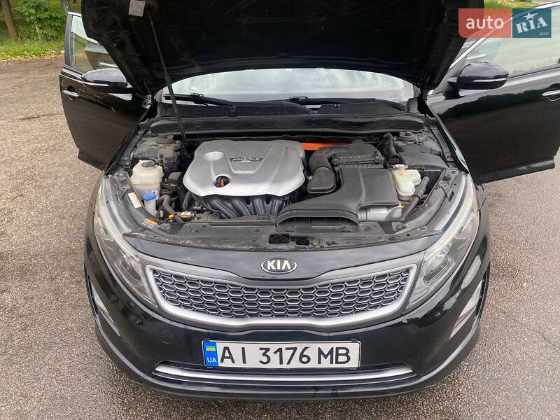 Седан Kia Optima 2014 в Киеве