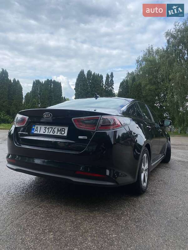 Седан Kia Optima 2014 в Киеве