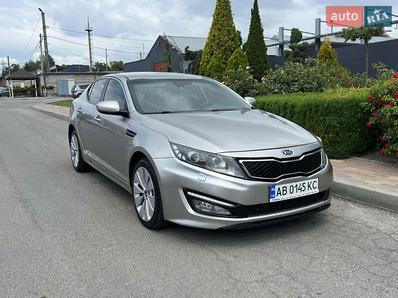 Седан Kia Optima 2012 в Дніпрі