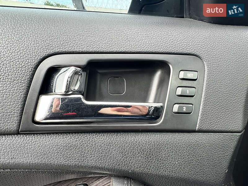 Седан Kia Optima 2012 в Дніпрі