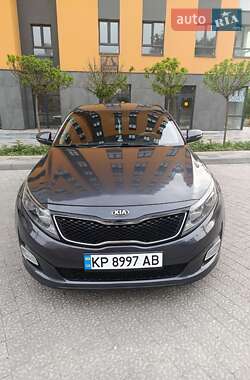Седан Kia Optima 2015 в 