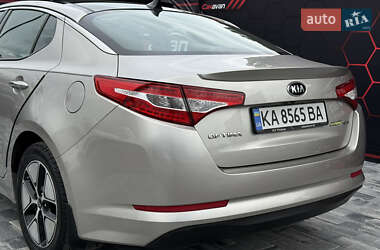 Седан Kia Optima 2013 в 