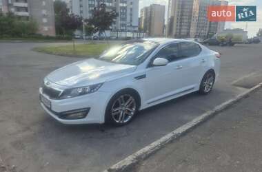 Седан Kia Optima 2012 в 